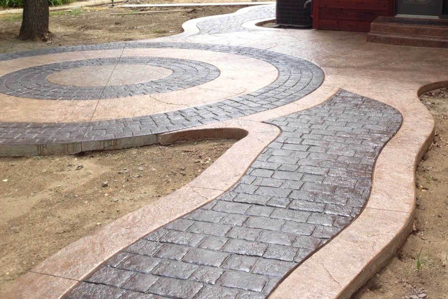 cobblestone pavers walkway