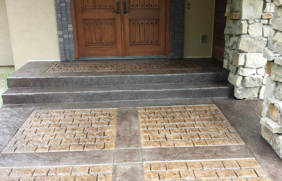 cobblestone walkway